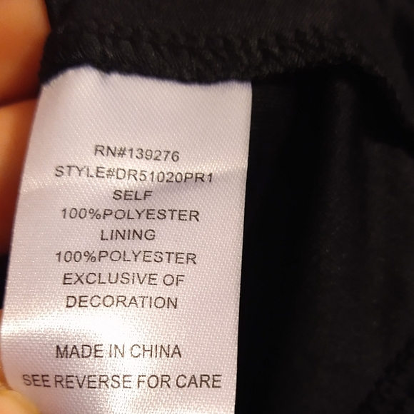 DR2 Long Sleeve Black Dress Size Large - Picture 3 of 9